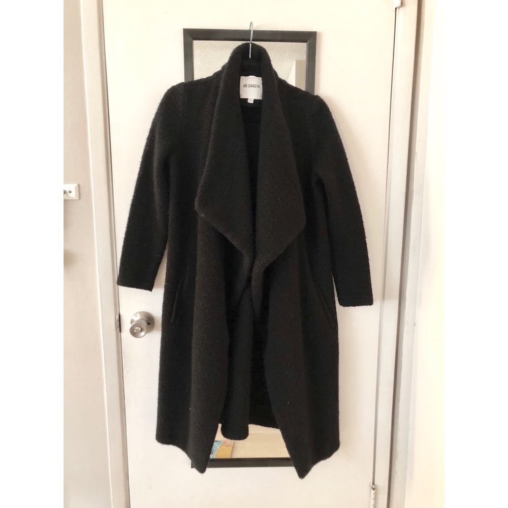 BB DAKOTA FRONT DRAPE COAT